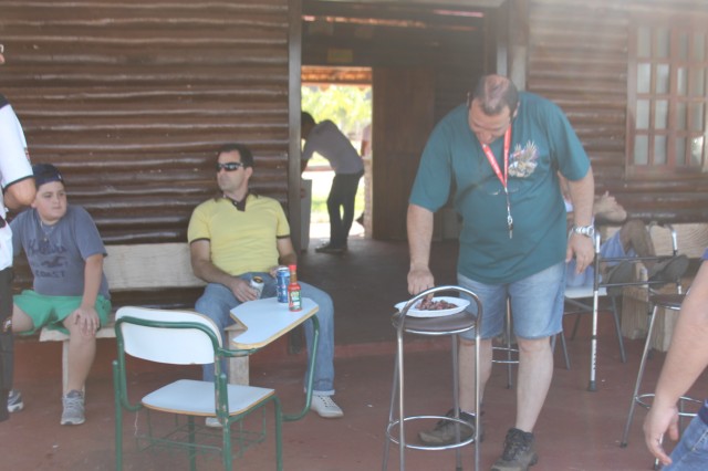 Totó e Ojeda reúnem amigos e parceiros em festa pós-Brasileiro de Motocross