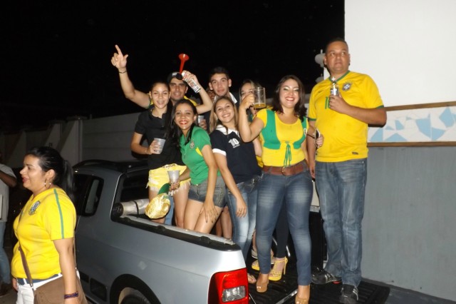 Três Lagoas parou para comemorar a vitória do Brasil
