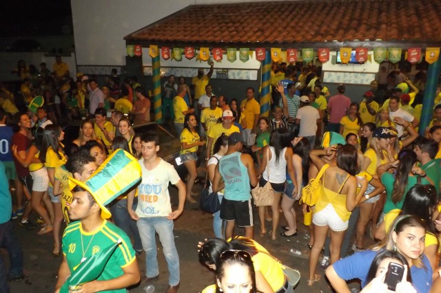 Três Lagoas parou para comemorar a vitória do Brasil