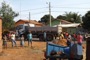Demolição: famílias perdem casa em reintegração de posse