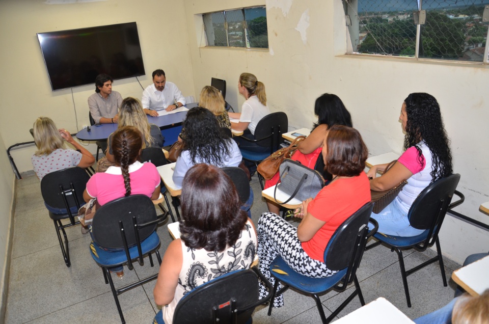 Representantes de Três Lagoas assinam Termo de Posse do Conselho da Mulher