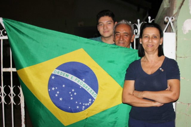 Brasil passa pela Colômbia e garante vaga na semifinal