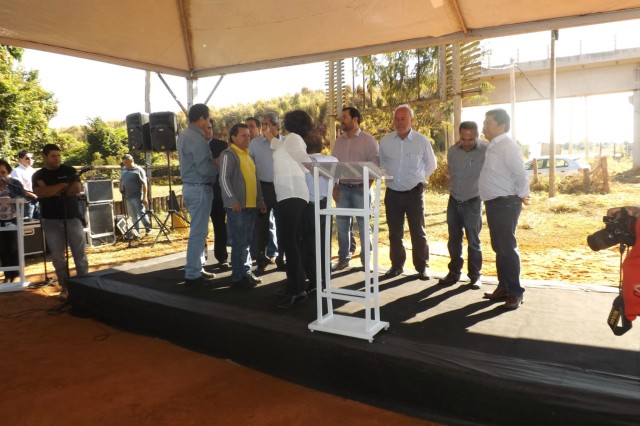 André determina reativação do contorno ferroviário e obras devem ser concluídas em seis meses André determina reativação do contorno ferroviário e obras devem ser concluídas em seis meses