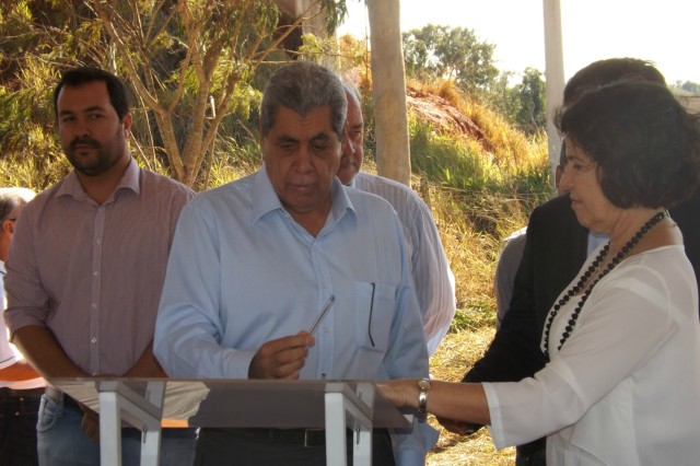 André determina reativação do contorno ferroviário e obras devem ser concluídas em seis meses André determina reativação do contorno ferroviário e obras devem ser concluídas em seis meses