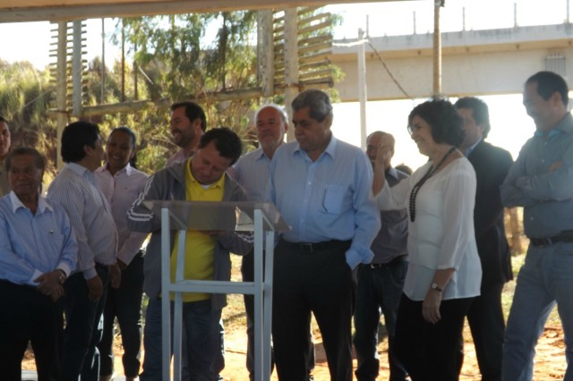 André determina reativação do contorno ferroviário e obras devem ser concluídas em seis meses André determina reativação do contorno ferroviário e obras devem ser concluídas em seis meses