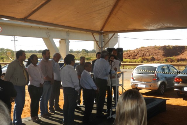 André determina reativação do contorno ferroviário e obras devem ser concluídas em seis meses André determina reativação do contorno ferroviário e obras devem ser concluídas em seis meses