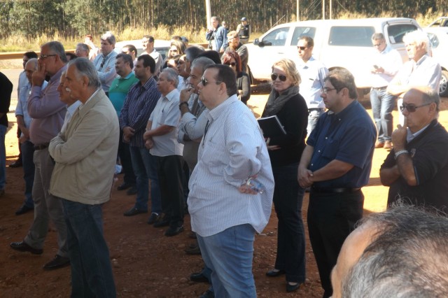 André determina reativação do contorno ferroviário e obras devem ser concluídas em seis meses André determina reativação do contorno ferroviário e obras devem ser concluídas em seis meses