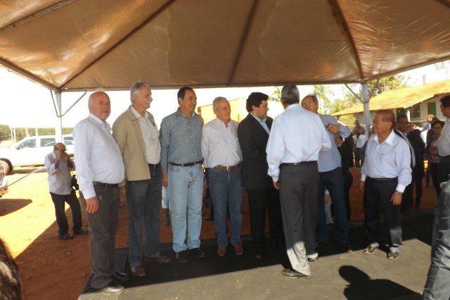 André determina reativação do contorno ferroviário e obras devem ser concluídas em seis meses André determina reativação do contorno ferroviário e obras devem ser concluídas em seis meses