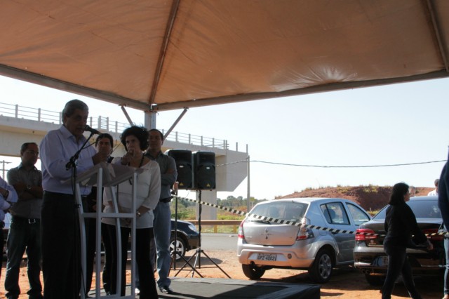 André determina reativação do contorno ferroviário e obras devem ser concluídas em seis meses André determina reativação do contorno ferroviário e obras devem ser concluídas em seis meses