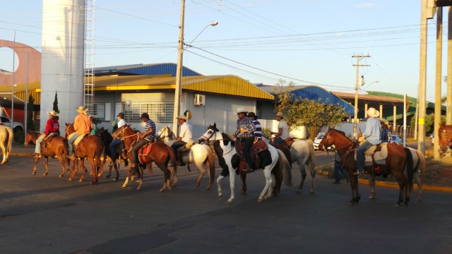 AGORA: Cavaleiro das Américas passa por Três Lagoas AGORA: Cavaleiro das Américas passa por Três Lagoas