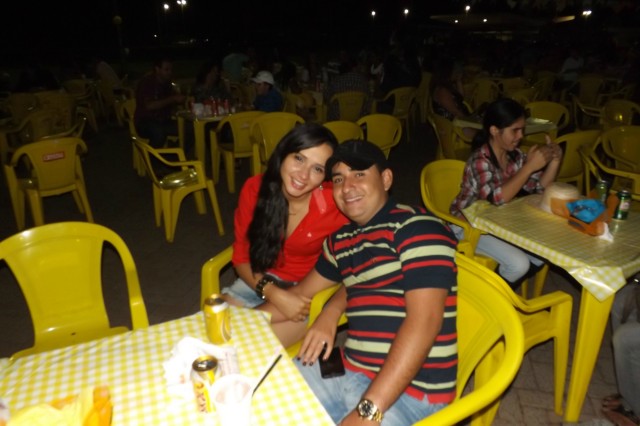 Indústria reúne colaboradores para festança com direito a dança e comidas típicas Indústria reúne colaboradores para festança com direito a dança e comidas típicas