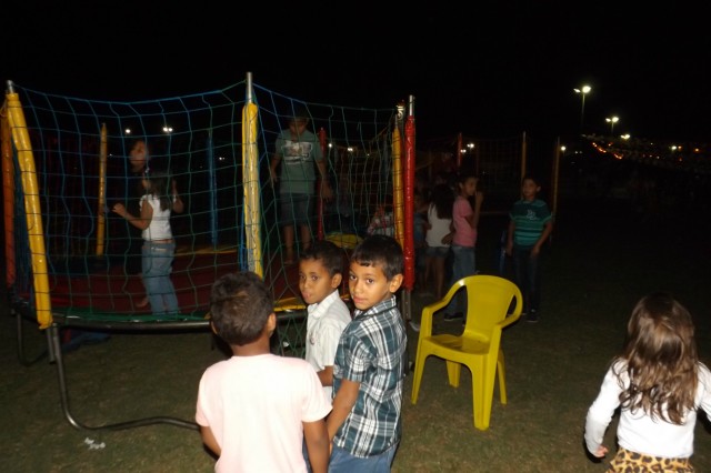 Indústria reúne colaboradores para festança com direito a dança e comidas típicas Indústria reúne colaboradores para festança com direito a dança e comidas típicas