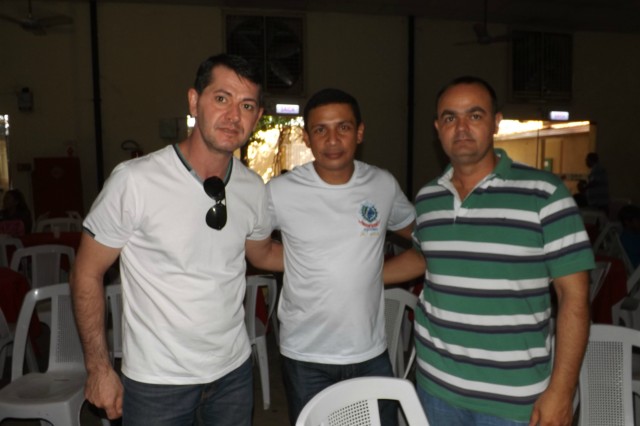 Associação da PM e Bombeiros de MS celebra 50 anos com almoço Associação da PM e Bombeiros de MS celebra 50 anos com almoço