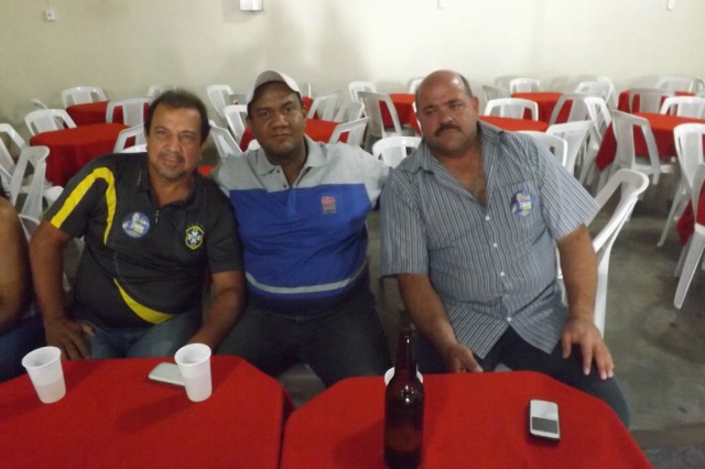 Associação da PM e Bombeiros de MS celebra 50 anos com almoço Associação da PM e Bombeiros de MS celebra 50 anos com almoço