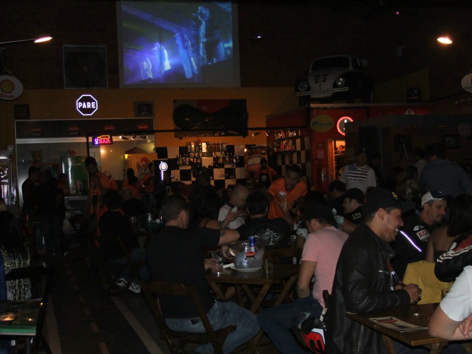 Lançamento do Motoshow aconteceu no desmanche Lançamento do Motoshow aconteceu no desmanche