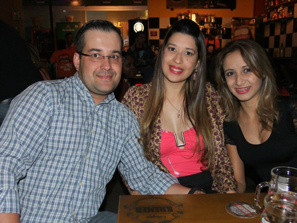 Lançamento do Motoshow aconteceu no desmanche Lançamento do Motoshow aconteceu no desmanche