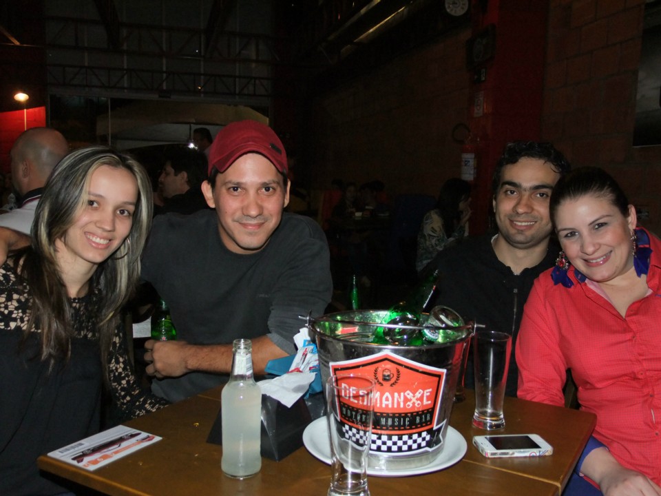 Lançamento do Motoshow aconteceu no desmanche Lançamento do Motoshow aconteceu no desmanche