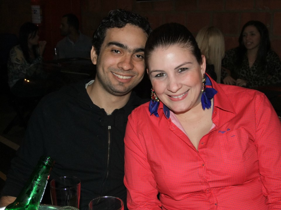 Lançamento do Motoshow aconteceu no desmanche Lançamento do Motoshow aconteceu no desmanche