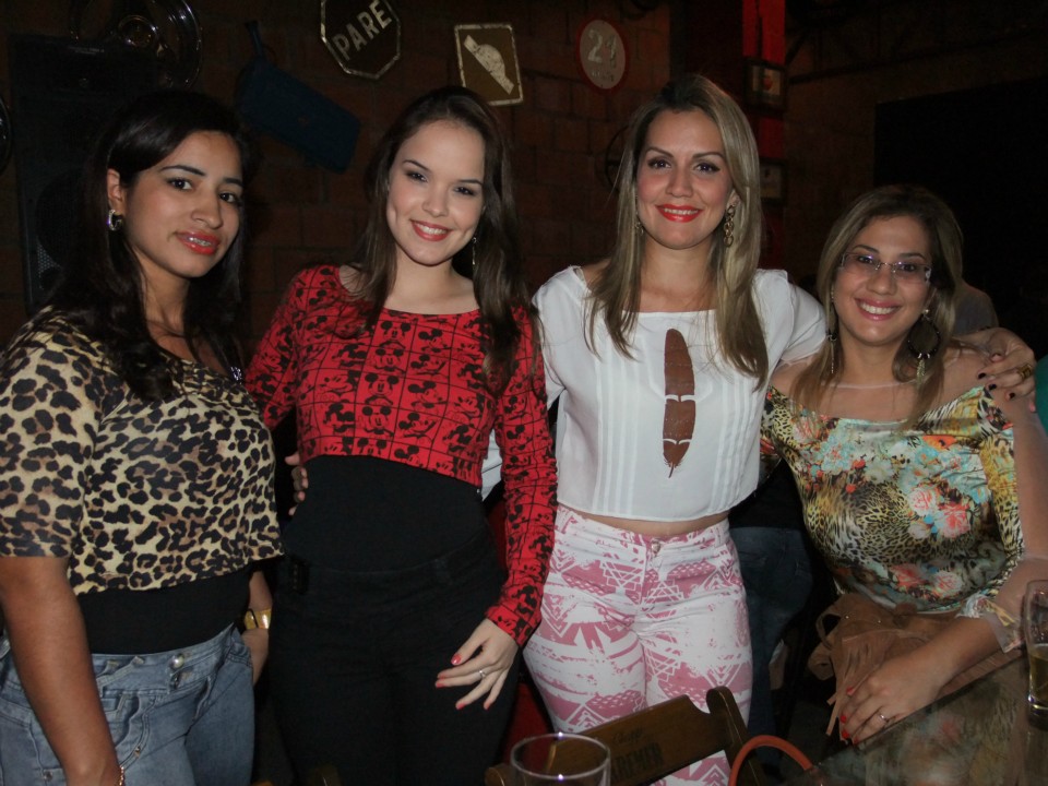 Lançamento do Motoshow aconteceu no desmanche Lançamento do Motoshow aconteceu no desmanche