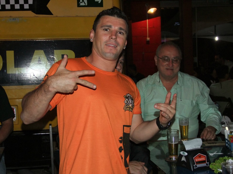 Lançamento do Motoshow aconteceu no desmanche Lançamento do Motoshow aconteceu no desmanche