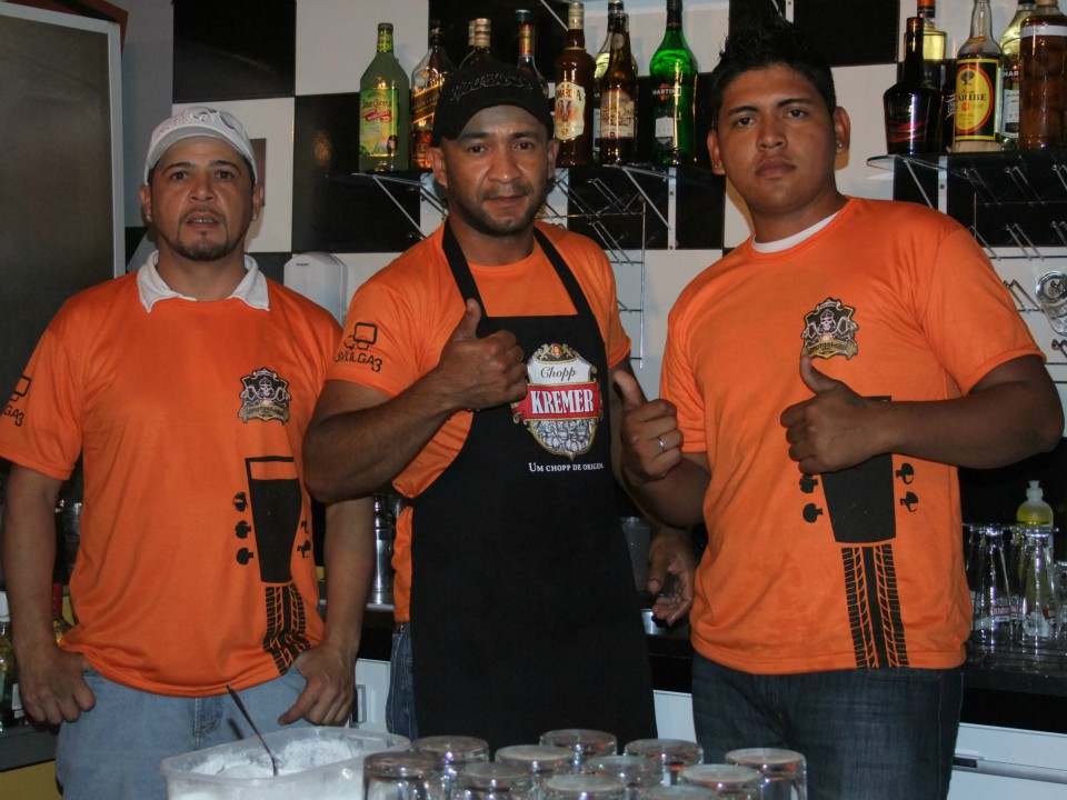 Lançamento do Motoshow aconteceu no desmanche Lançamento do Motoshow aconteceu no desmanche