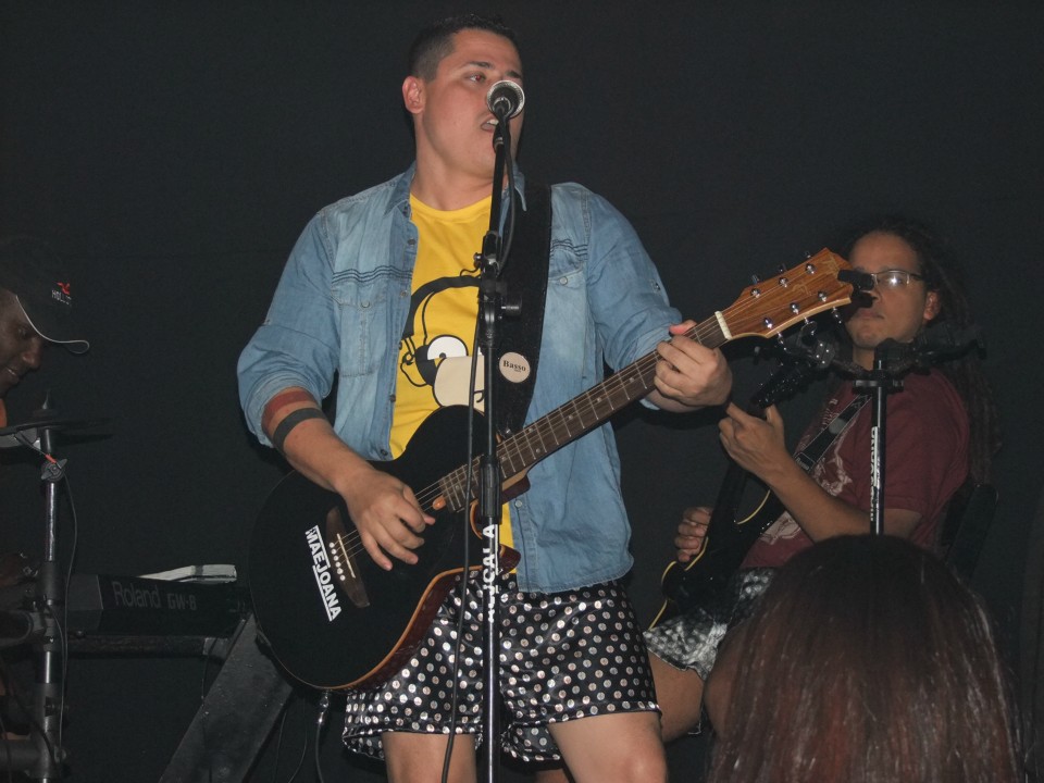 Lançamento do Motoshow aconteceu no desmanche Lançamento do Motoshow aconteceu no desmanche