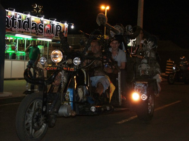 Abertura do evento atraiu bom público para o Arena Mix