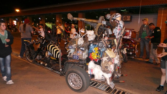 Abertura do evento atraiu bom público para o Arena Mix