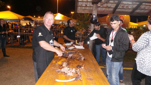 Abertura do evento atraiu bom público para o Arena Mix