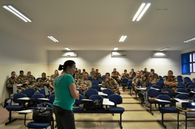 PMA realiza curso de identificação de madeira, em parceria com o Instituto de Florestas de São Paulo