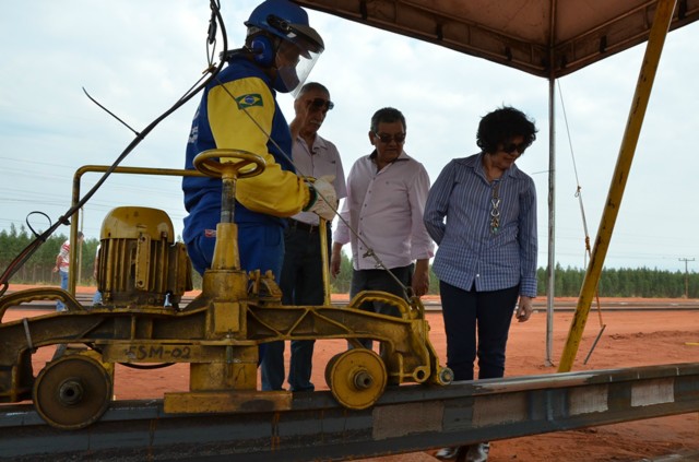 Prefeita faz visita técnica às obras do Contorno Ferroviário