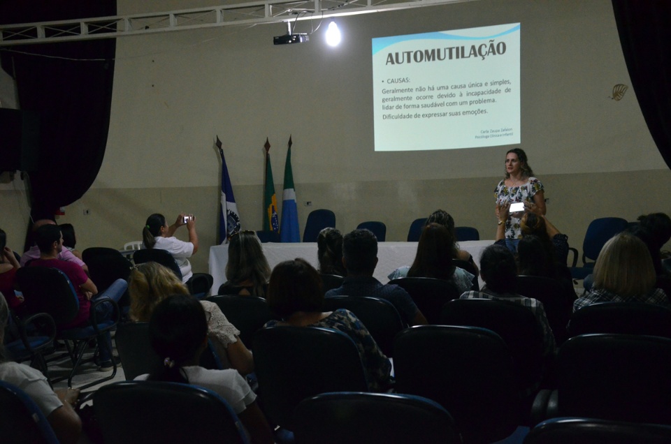 REME realiza palestra sobre automutilação de crianças e adolescentes