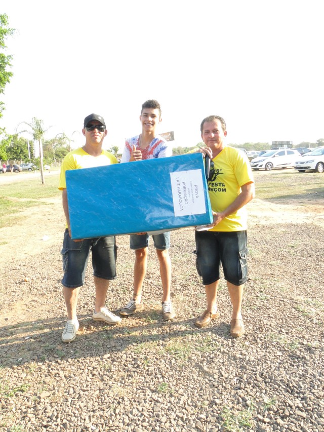 Festa do Garçom reúne mais de 500 pessoas em Três Lagoas