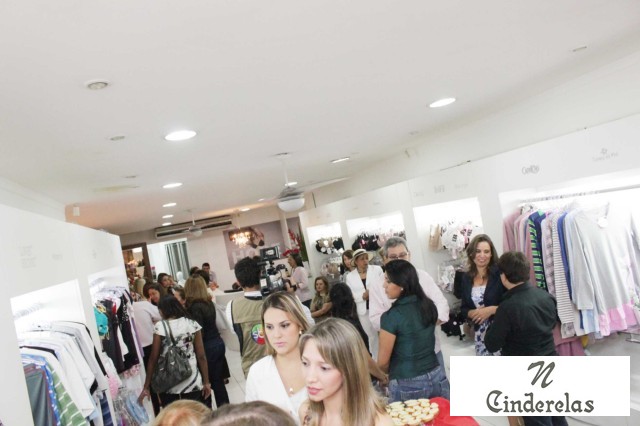 Coquetel no Pimenta Doce apresenta a clientes e patrocinadores Nelma Penteado Coquetel no Pimenta Doce apresenta a clientes e patrocinadores Nelma Penteado