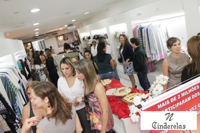 Coquetel no Pimenta Doce apresenta a clientes e patrocinadores Nelma Penteado Coquetel no Pimenta Doce apresenta a clientes e patrocinadores Nelma Penteado