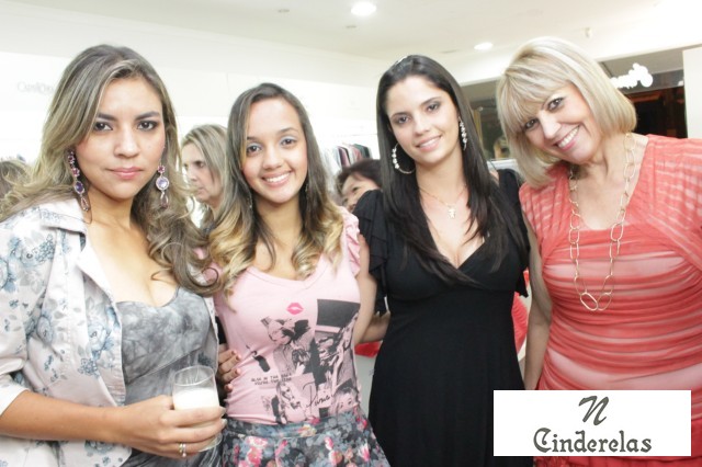Coquetel no Pimenta Doce apresenta a clientes e patrocinadores Nelma Penteado Coquetel no Pimenta Doce apresenta a clientes e patrocinadores Nelma Penteado