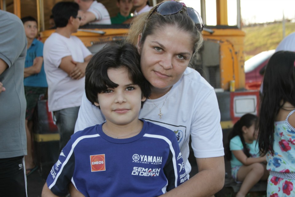Muita adrenalina e emoção marca apresentação da equipe de Jorge Negretti em Três Lagoas Muita adrenalina e emoção marca apresentação da equipe de Jorge Negretti em Três Lagoas