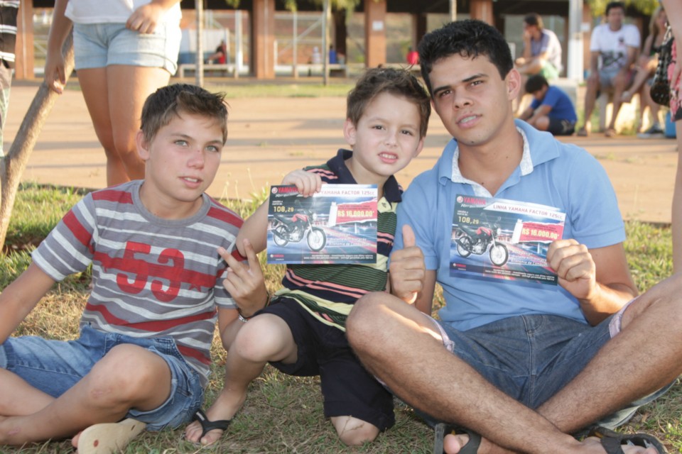 Muita adrenalina e emoção marca apresentação da equipe de Jorge Negretti em Três Lagoas Muita adrenalina e emoção marca apresentação da equipe de Jorge Negretti em Três Lagoas