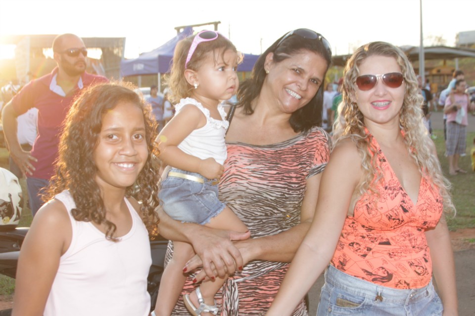 Muita adrenalina e emoção marca apresentação da equipe de Jorge Negretti em Três Lagoas Muita adrenalina e emoção marca apresentação da equipe de Jorge Negretti em Três Lagoas