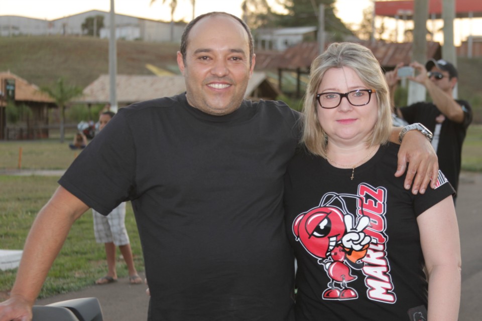 Muita adrenalina e emoção marca apresentação da equipe de Jorge Negretti em Três Lagoas Muita adrenalina e emoção marca apresentação da equipe de Jorge Negretti em Três Lagoas