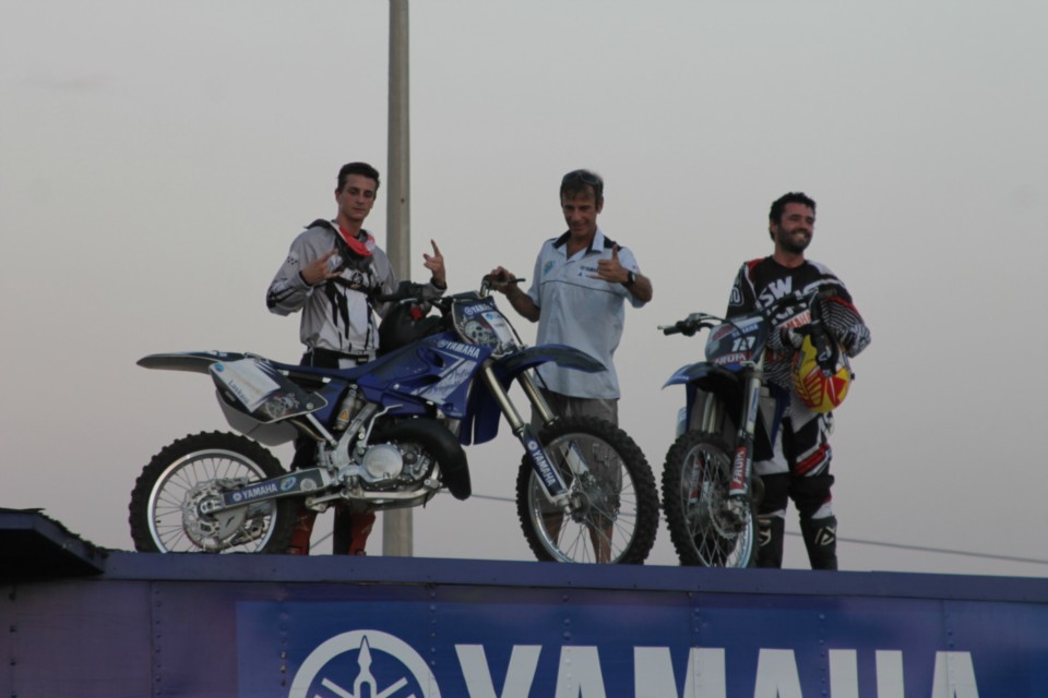 Muita adrenalina e emoção marca apresentação da equipe de Jorge Negretti em Três Lagoas Muita adrenalina e emoção marca apresentação da equipe de Jorge Negretti em Três Lagoas