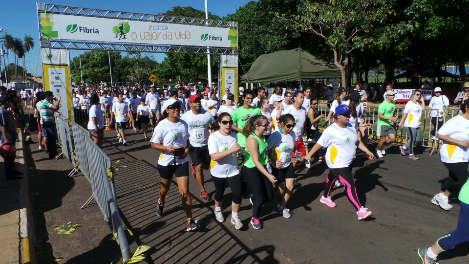 Evento da Fibria na Lagoa Maior nesta manhã reúne centenas de participantes