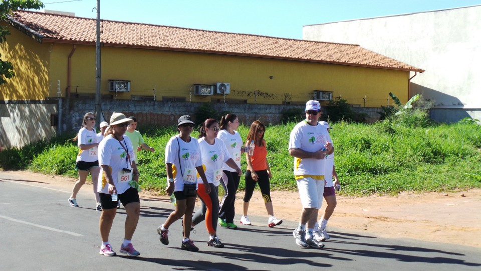 Evento da Fibria na Lagoa Maior nesta manhã reúne centenas de participantes