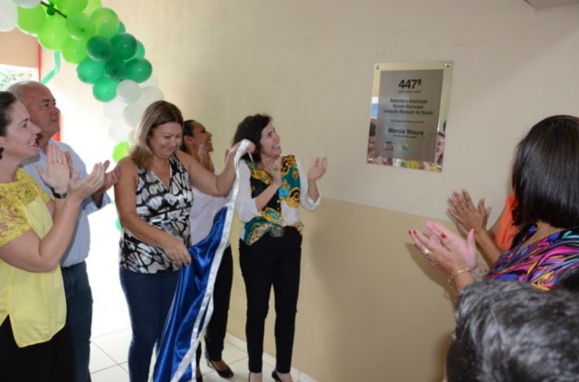 Marcia inaugura reforma e ampliação da Escola Joaquim Marques