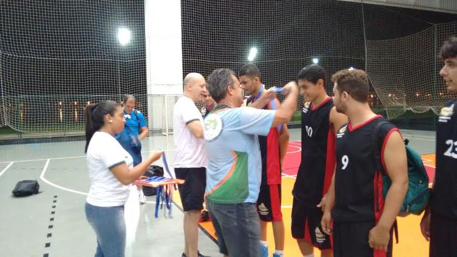 Sejuvel divulga resultados finais de vôlei e basquete