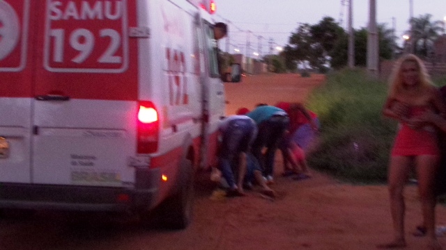 Pancadaria e golpes de caco de vidro durante briga, após bebedeira na Vila Verde