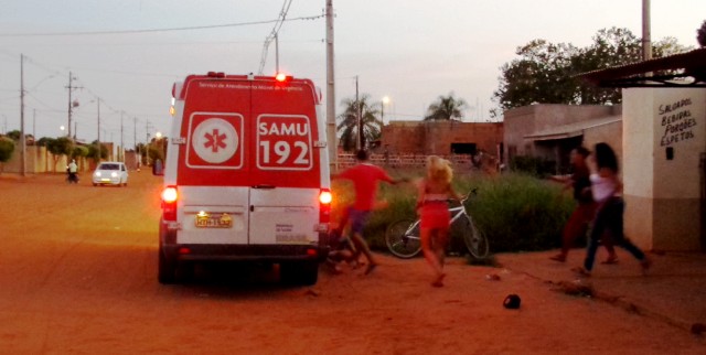 Pancadaria e golpes de caco de vidro durante briga, após bebedeira na Vila Verde