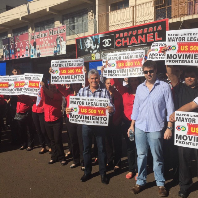 Redução na cota de compras, faz comércio da fronteira fechar as portas nesta terça-feira Redução na cota de compras, faz comércio da fronteira fechar as portas nesta terça-feira