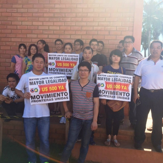 Redução na cota de compras, faz comércio da fronteira fechar as portas nesta terça-feira Redução na cota de compras, faz comércio da fronteira fechar as portas nesta terça-feira