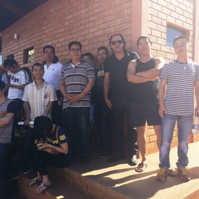 Redução na cota de compras, faz comércio da fronteira fechar as portas nesta terça-feira Redução na cota de compras, faz comércio da fronteira fechar as portas nesta terça-feira